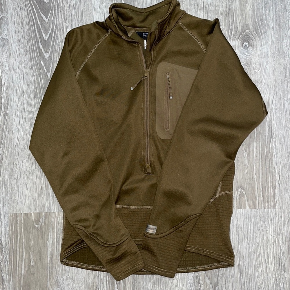 Men’s coyote Blackhawk long sleeved fleece